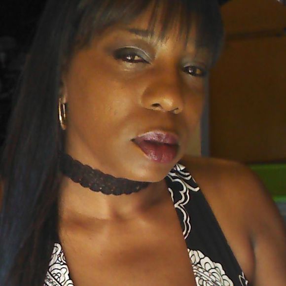 Meet your Posher, Robin - Picture 1 of 1